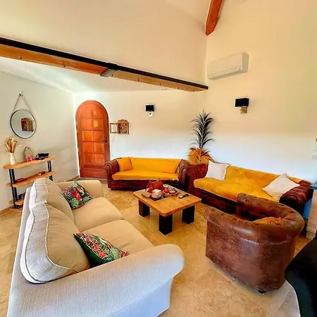 Belle Provencale, Villa